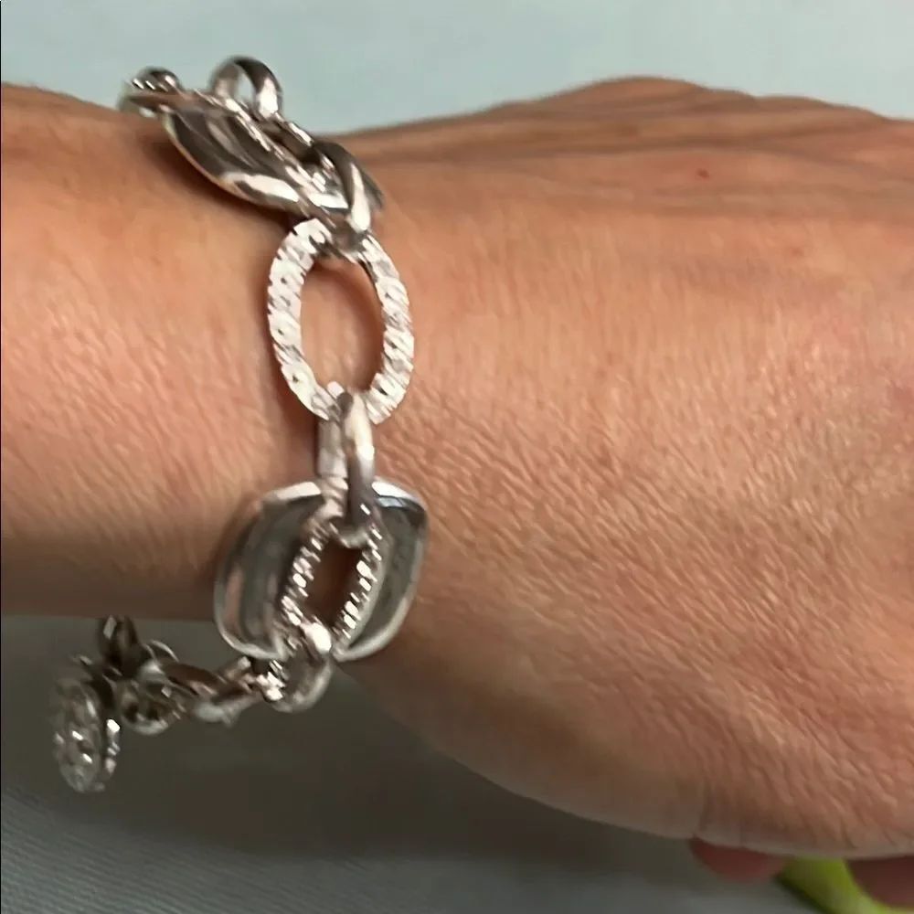 Silver Chain Bracelet - Picture 10 of 15